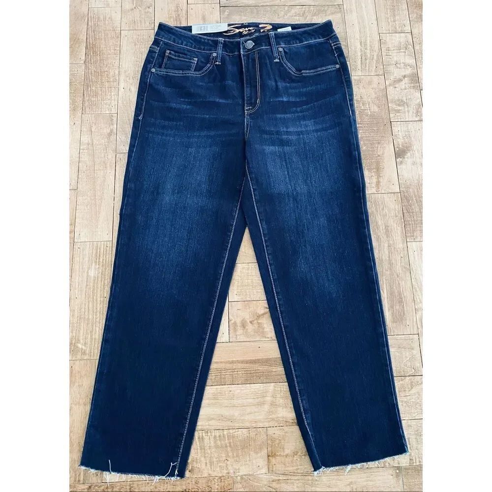 Seven7 BlueβJeans Tower Straight Crop Womenβs Sz 10